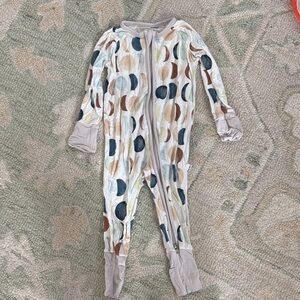 Little Sleepies Luna Neutral Zippy